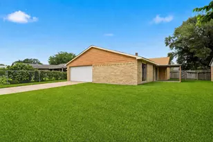 14634 Meyersville Dr, Houston, TX 77049 - Photo 6