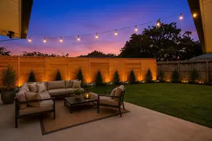 4238 T C Jester Blvd, Houston, TX 77018 - Photo 36