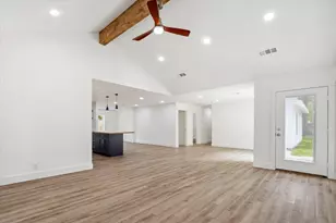9319 Carousel Ln, Houston, TX 77080 - Photo 10