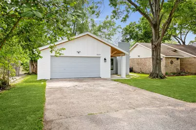 9319 Carousel Lane, Houston, TX 77080 - Photo 4
