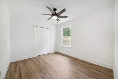 9319 Carousel Lane, Houston, TX 77080 - Photo 24
