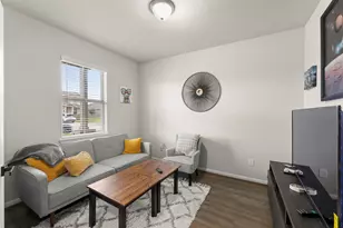 14911 Spg Frst Ln, Baytown, TX 77523 - Photo 10