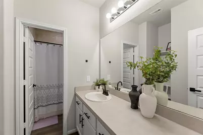 14911 Spring Forest Lane, Baytown, TX 77523 - Photo 20
