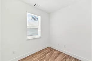6071 Cebra St, Houston, TX 77091 - Photo 20