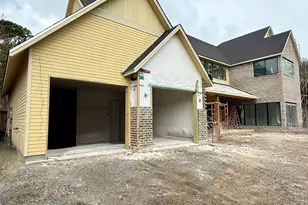 1002 E 6th 1/2 St, Houston, TX 77009 - Photo 4