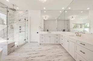 1002 E 6th 1/2 St, Houston, TX 77009 - Photo 38