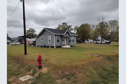 414 Avenue E, Highlands, TX 77562 - Photo 12