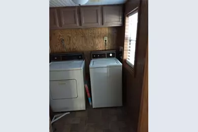 414 Avenue E, Highlands, TX 77562 - Photo 10