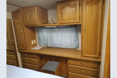 414 Avenue E, Highlands, TX 77562 - Photo 26