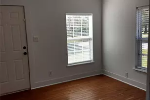 414 Avenue E, Highlands, TX 77562 - Photo 2