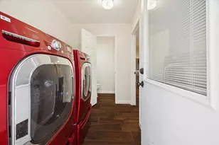 727 Langwood Dr, Houston, TX 77079 - Photo 22