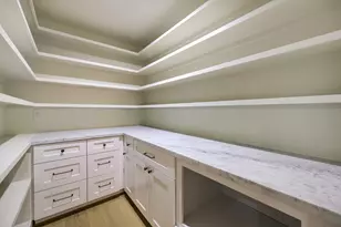 10043 Briarwild Ln, Houston, TX 77080 - Photo 6