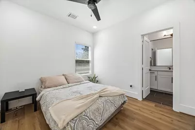 9009 Wellspring Drive, Houston, TX 77080 - Photo 26