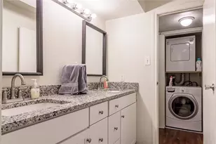 7950 N Stadium Dr, Houston, TX 77030 - Photo 10