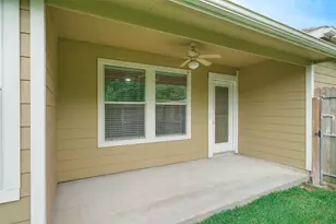 50 Greenwich Pl, Conroe, TX 77384 - Photo 32