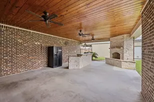 780 Adam Cir, Orange, TX 77630 - Photo 8