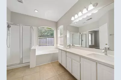 4414 Casey Circle, Sugar Land, TX 77479 - Photo 10