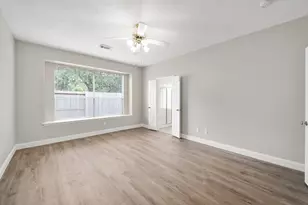 4414 Casey Cir, Sugar Land, TX 77479 - Photo 8