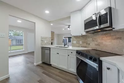 2792 Forest Point Drive, League City, TX 77573 - Photo 14