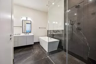 1711 Allen Pkwy, Houston, TX 77019 - Photo 10