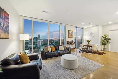 1711 Allen Parkway #1903, Houston, TX 77019 - Photo 1