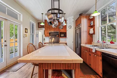 351 E Colorado Street, La Grange, TX 78945 - Photo 24