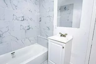 2555 Pierce St, Beaumont, TX 77703 - Photo 10