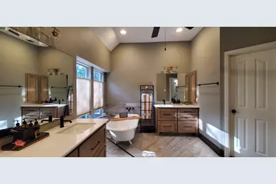 8762 Sunset Heights Lane, Conroe, TX 77302 - Photo 28