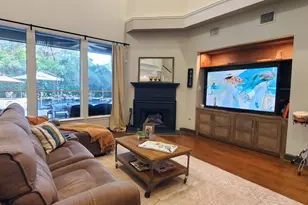 8762 Sunset Heights Ln, Conroe, TX 77302 - Photo 12