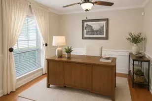 826 Greenbelt Dr, Houston, TX 77079 - Photo 10