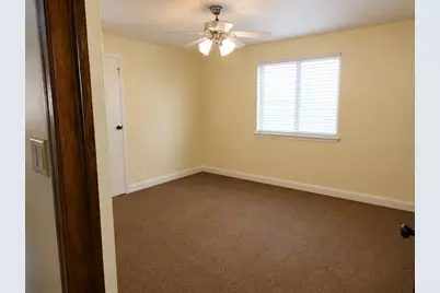 826 Greenbelt Drive, Houston, TX 77079 - Photo 26