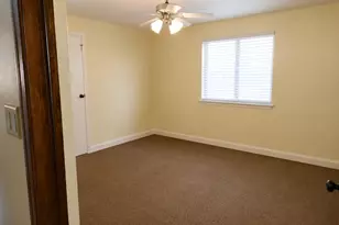 826 Greenbelt Dr, Houston, TX 77079 - Photo 26