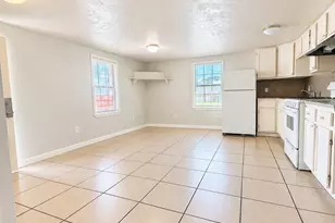 8121 Masterson St, Houston, TX 77029 - Photo 10