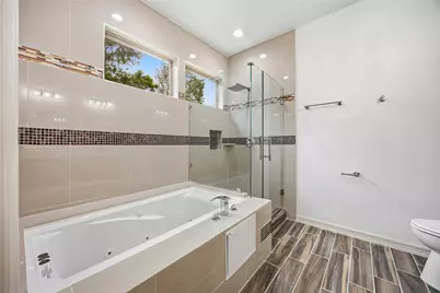 8110 Jeffery Street, Houston, TX 77028 - Photo 18