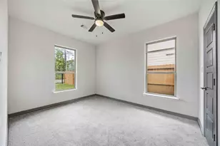 8110 Jeffery St, Houston, TX 77028 - Photo 22