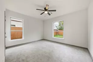 8110 Jeffery St, Houston, TX 77028 - Photo 20