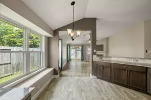10118 Autumn Way Ct, Houston, TX 77064 - Photo 12