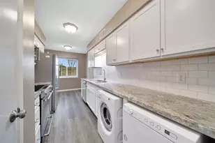 14435 Misty Meadow Ln, Houston, TX 77079 - Photo 12