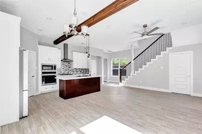 729 Magnolia Point Drive, Houston, TX 77336 - Photo 12