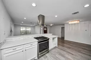 1505 Chippendale Rd, Houston, TX 77018 - Photo 18