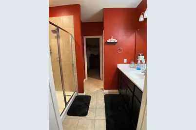 10106 Heatherstone Way, Houston, TX 77044 - Photo 10