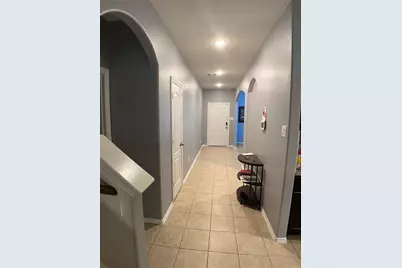 10106 Heatherstone Way, Houston, TX 77044 - Photo 4