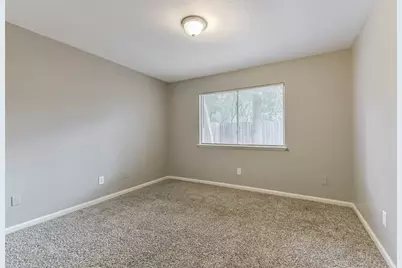 26 W Broken Oak Court, The Woodlands, TX 77381 - Photo 20