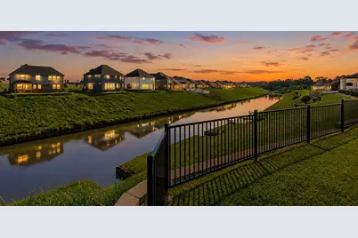 220 Waterstone Drive, Montgomery, TX 77356 - Photo 4