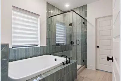 18407 Parkland Row Drive, Cypress, TX 77433 - Photo 18