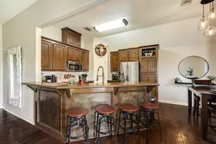 111 Gold Finch Ct, Richwood, TX 77531 - Photo 10
