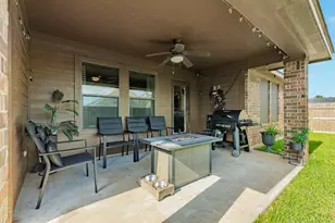 111 Gold Finch Ct, Richwood, TX 77531 - Photo 28