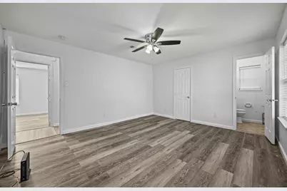 2103 6th Street, Stafford, TX 77477 - Photo 14