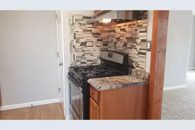 7715 Glover Street, Houston, TX 77012 - Photo 2