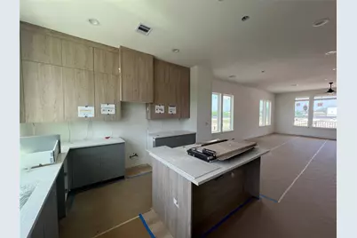 511 Hillwood Heights Drive, Houston, TX 77091 - Photo 24